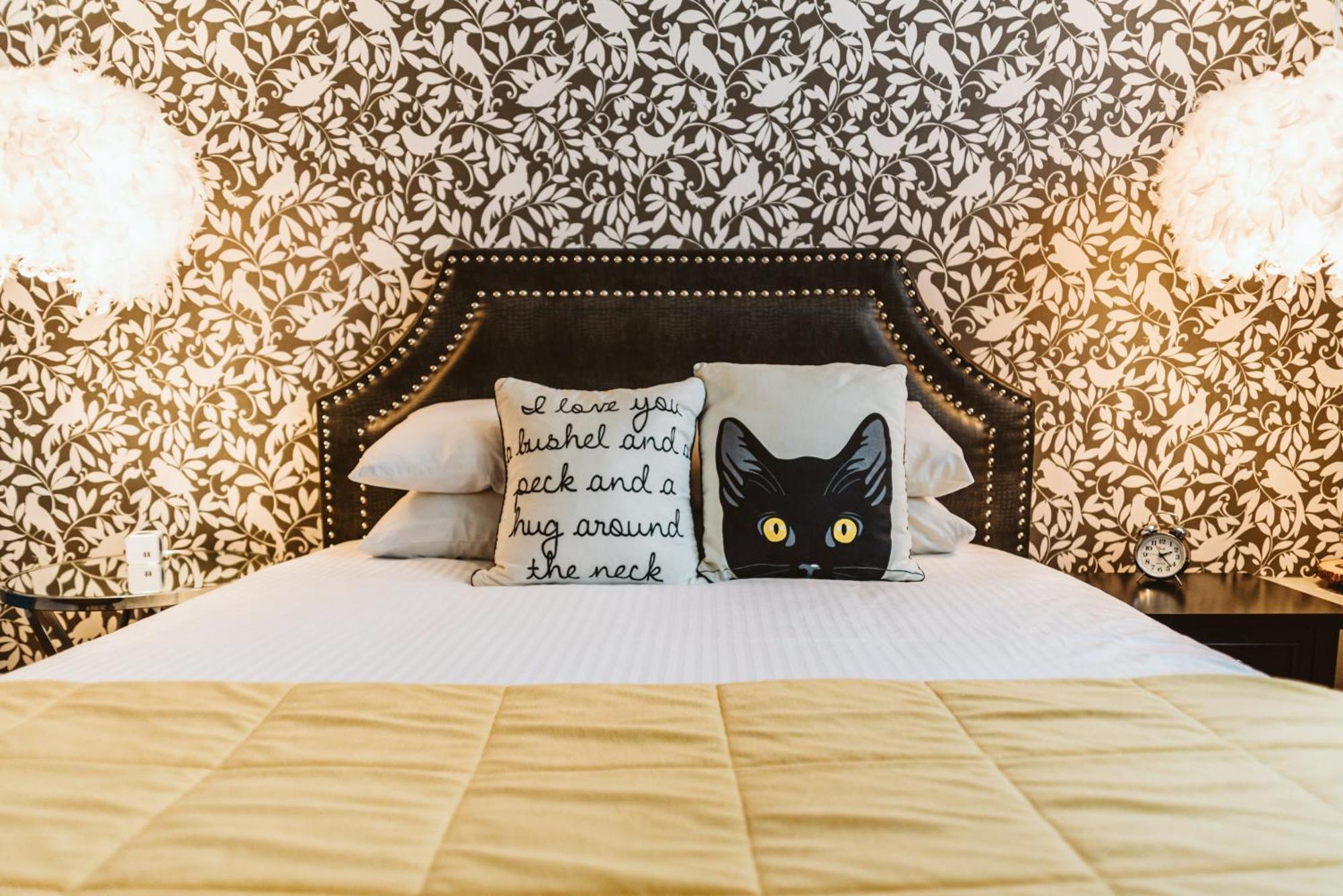 The Grove Hotel Kingsville 外观 照片