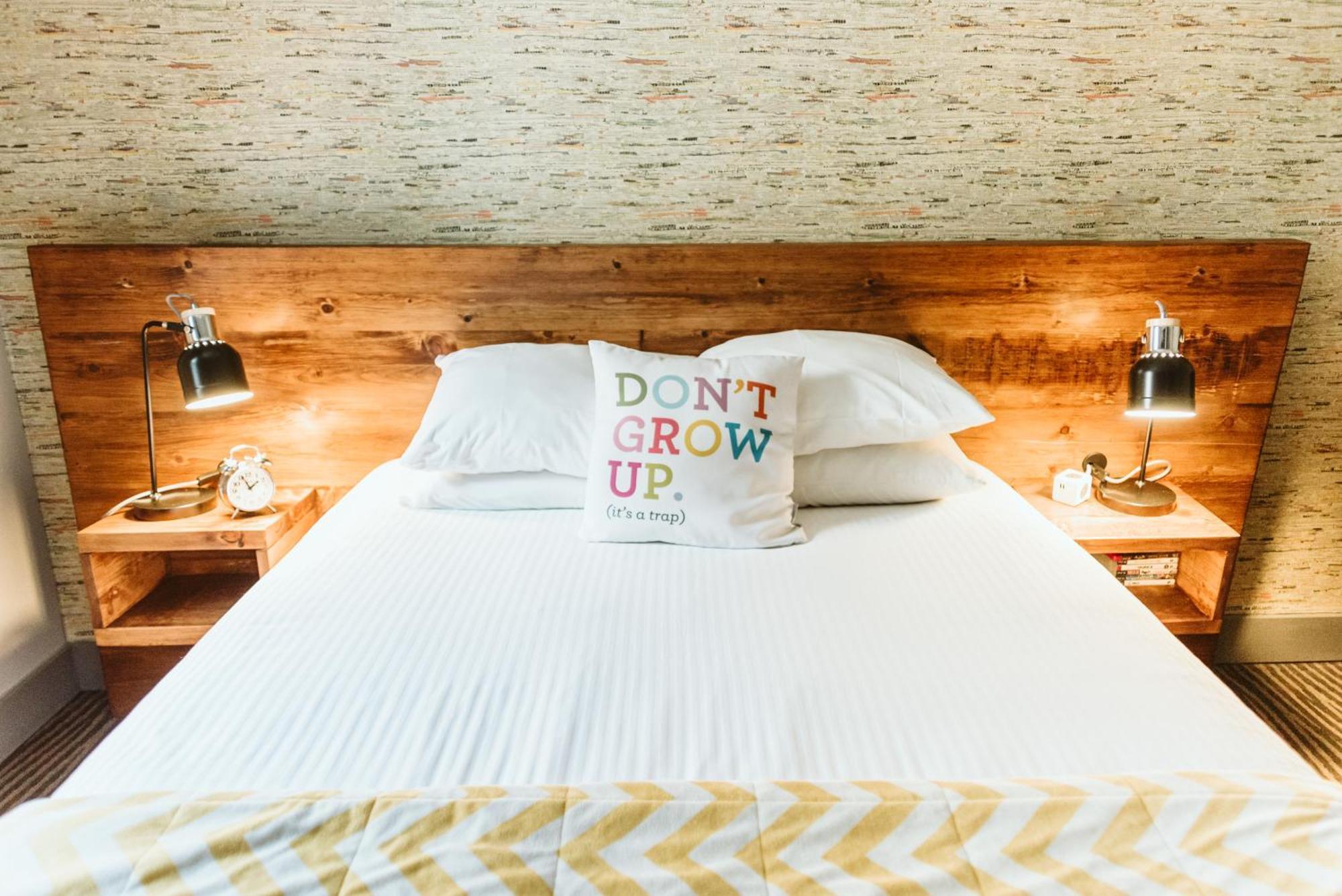 The Grove Hotel Kingsville 外观 照片